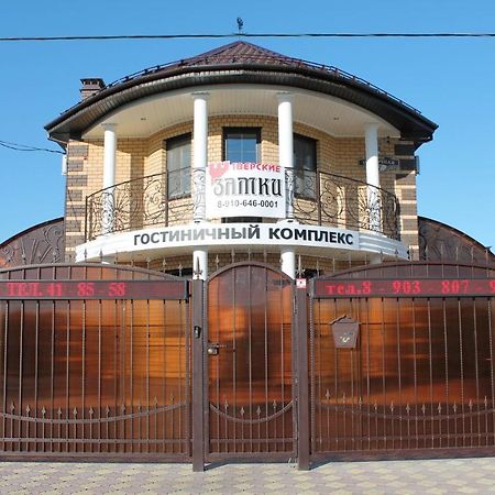 Tverskiye Zamki Hotel Exterior foto